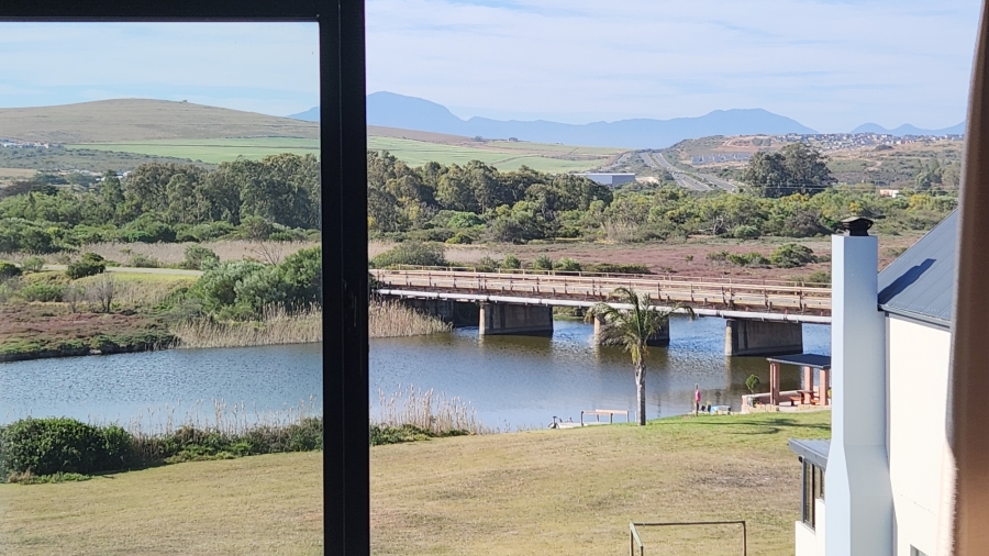 3 Bedroom Property for Sale in Hartenbos Heuwels Western Cape